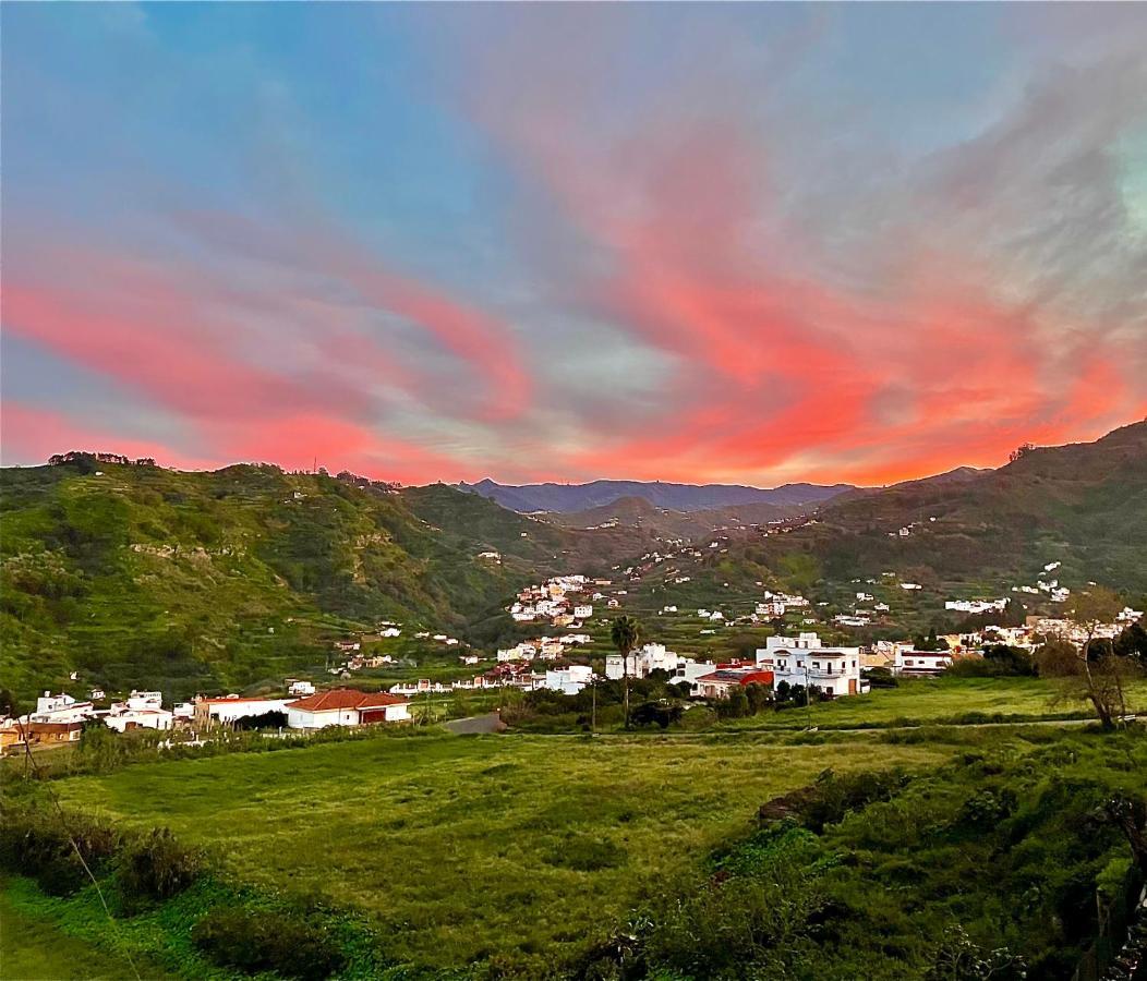 Casa Rosalia. Apartamento Con Vistas A La Montana Teror Exteriör bild